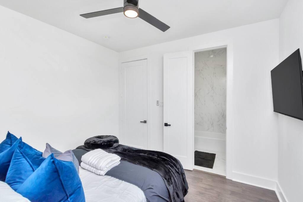 The Suite Spot! Downtown Skyline Views! Sleeps 12 Хьюстон Экстерьер фото