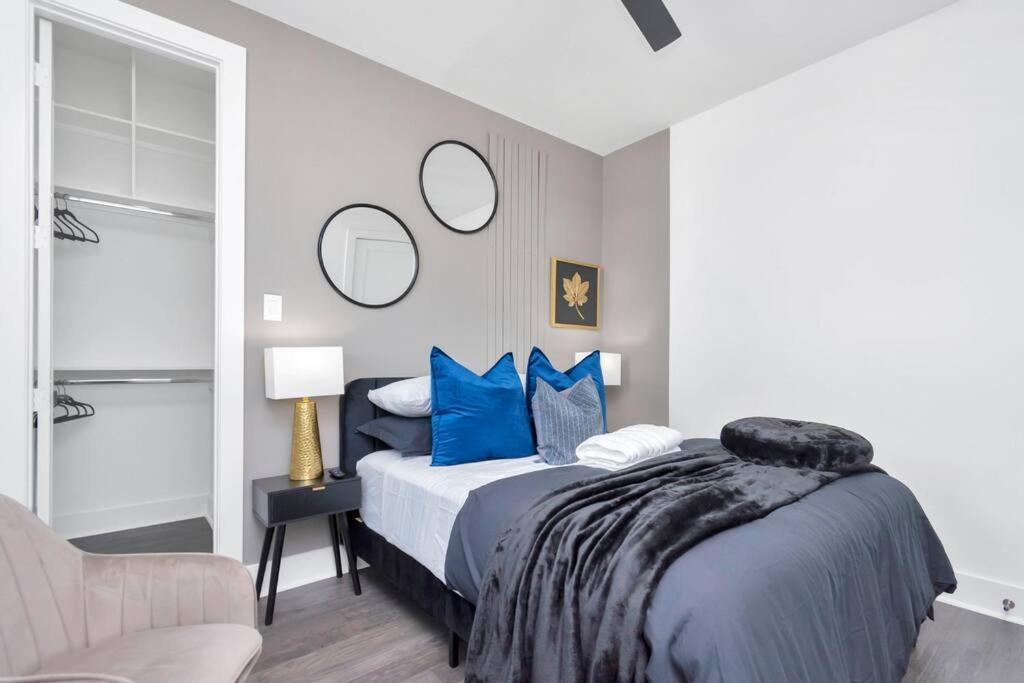 The Suite Spot! Downtown Skyline Views! Sleeps 12 Хьюстон Экстерьер фото
